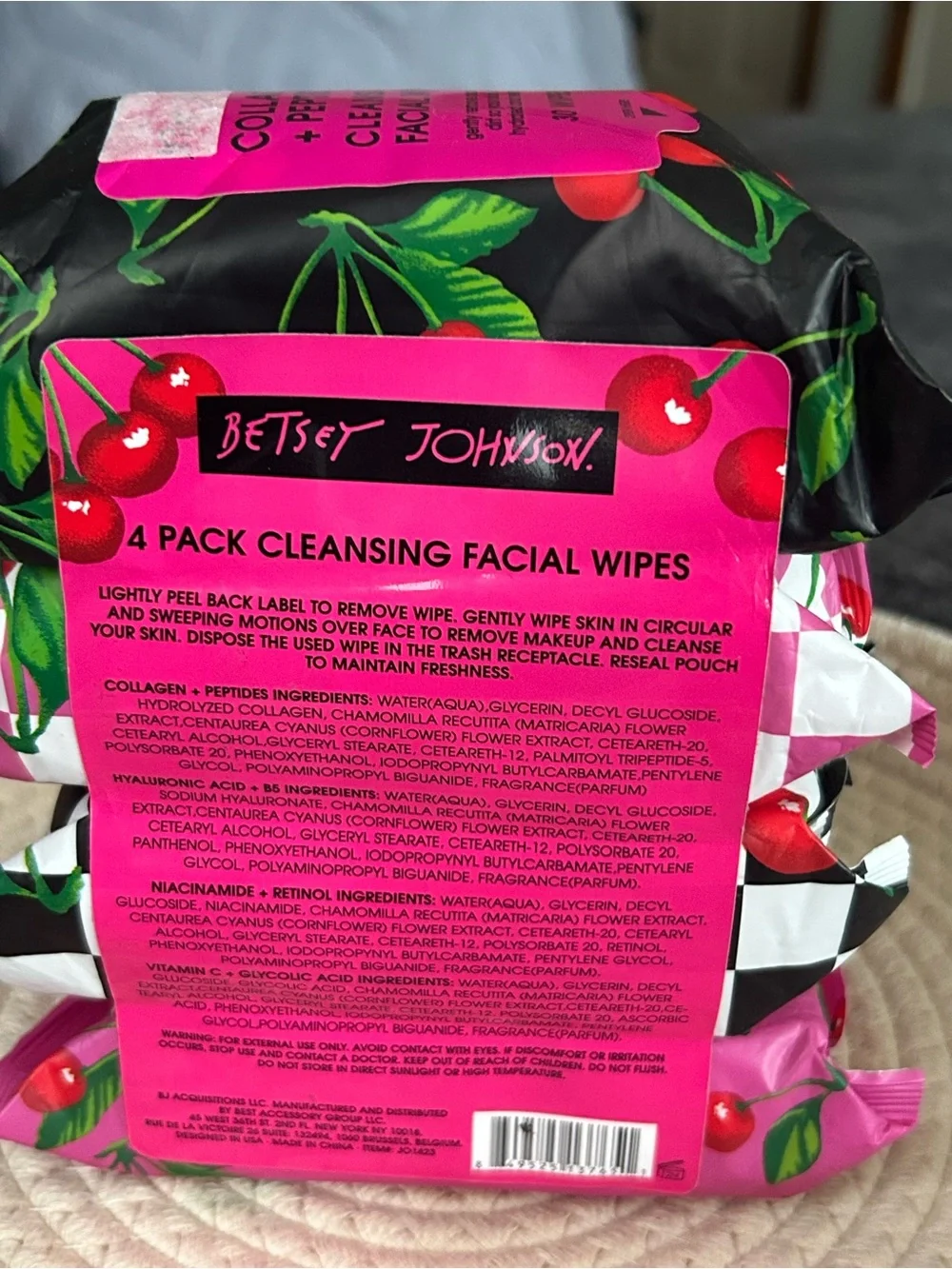 Betsey Johnson Pink Cherry 4-Pack Cleansing Facial Wipes